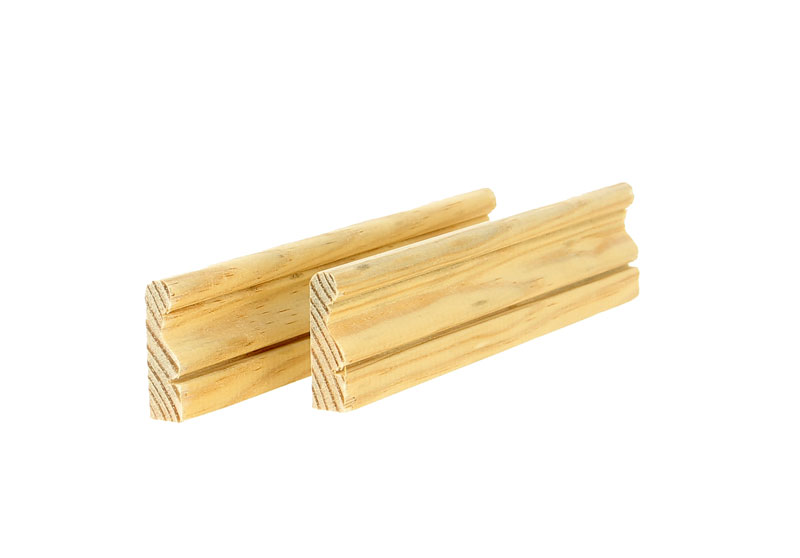 Moulure CHAMBRANLE Pin Sans Noeud L.XVI Doucine 10x35mm 2.40ml (Bte 25pi)