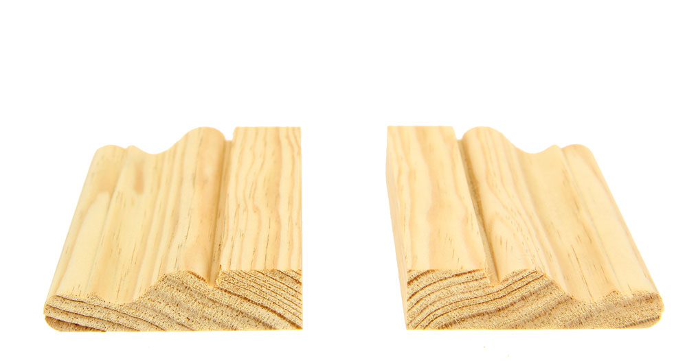 Moulure CHAMBRANLE Pin Sans Noeud L.XVI Doucine 18x70mm 2.40ml (Bte 10pi)